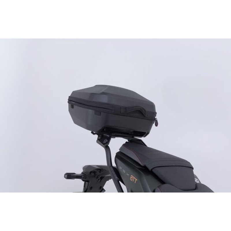 군토,[SW모텍] 스즈키 GSX-8T, 8TT (25-26) 탑박스 브라켓 - GPT.05.031.16000/B